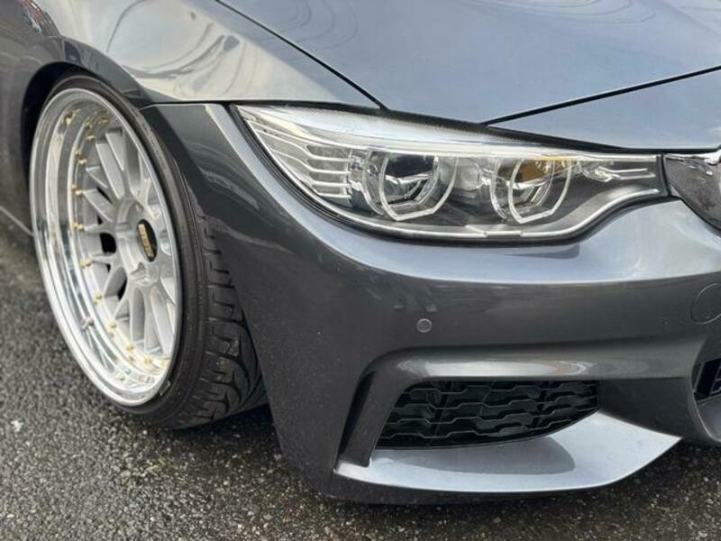 4 SERIES