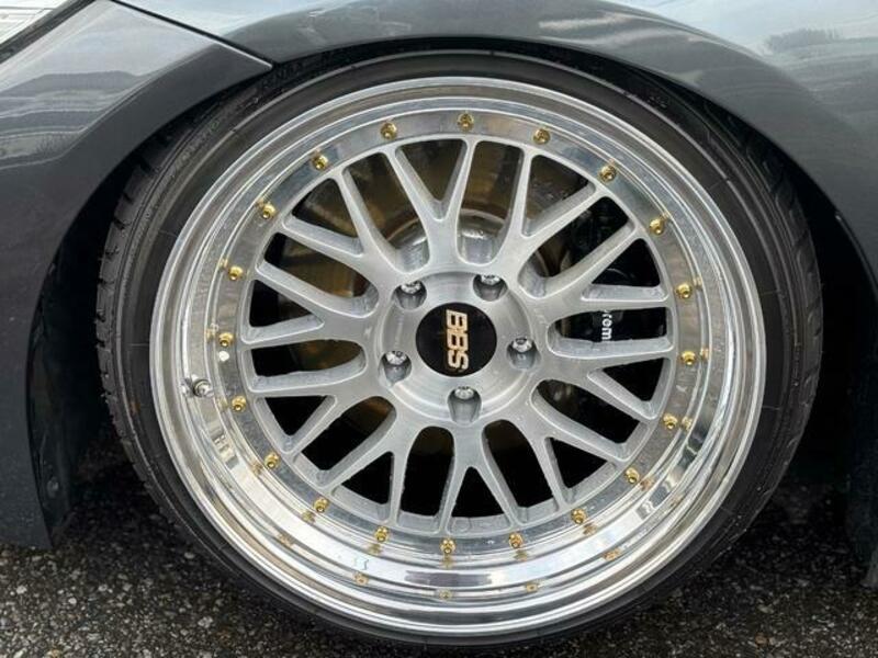 4 SERIES