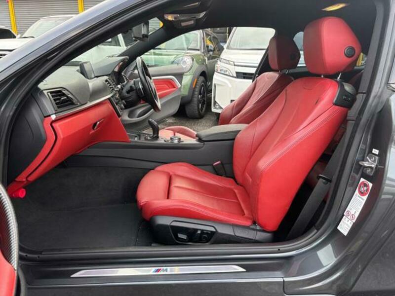 4 SERIES