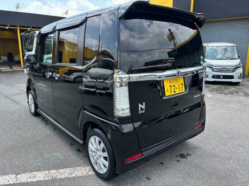 N BOX CUSTOM
