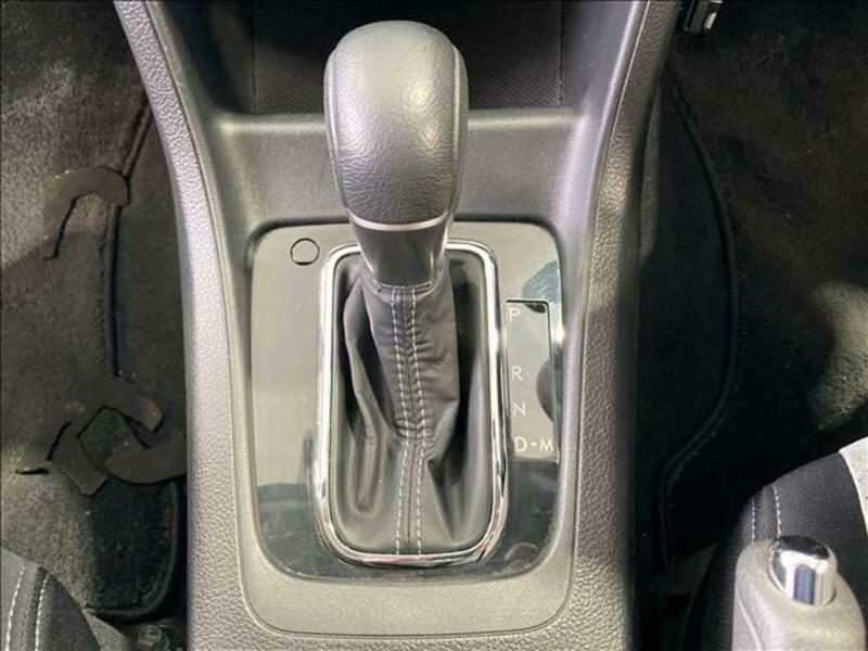 XV HYBRID