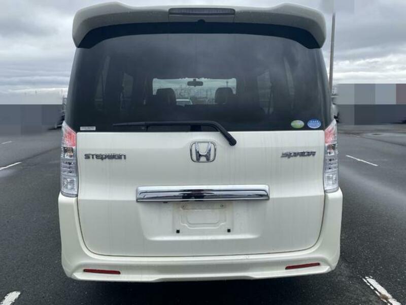 STEPWAGON SPADA