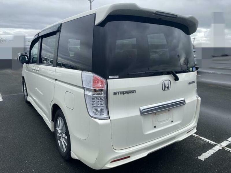 STEPWAGON SPADA