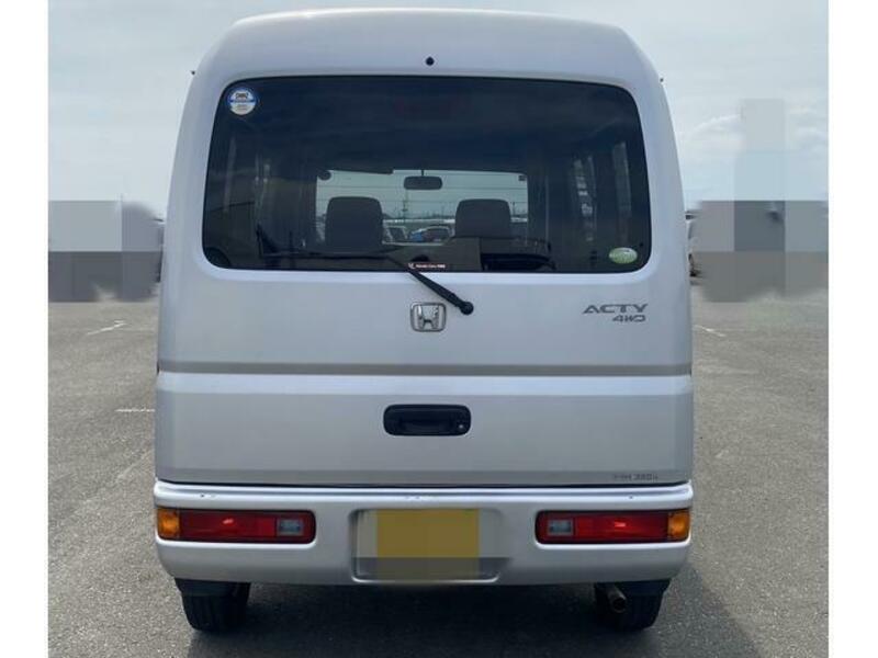 ACTY VAN