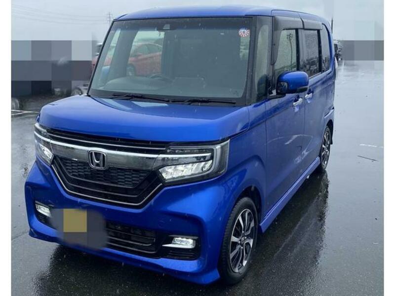 N BOX CUSTOM