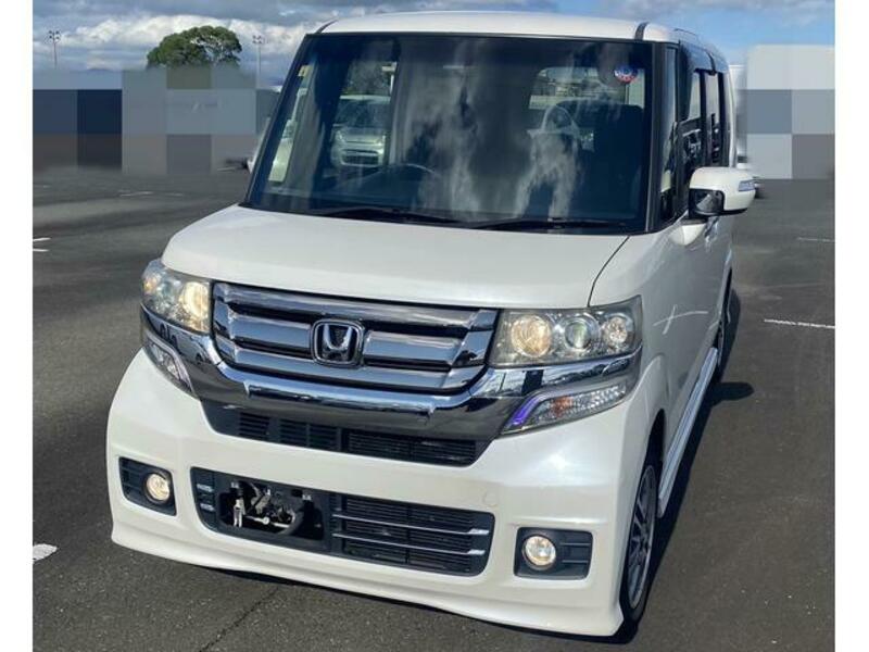 N BOX CUSTOM