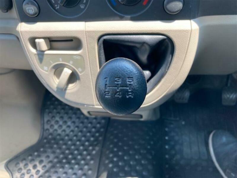 MINICAB VAN