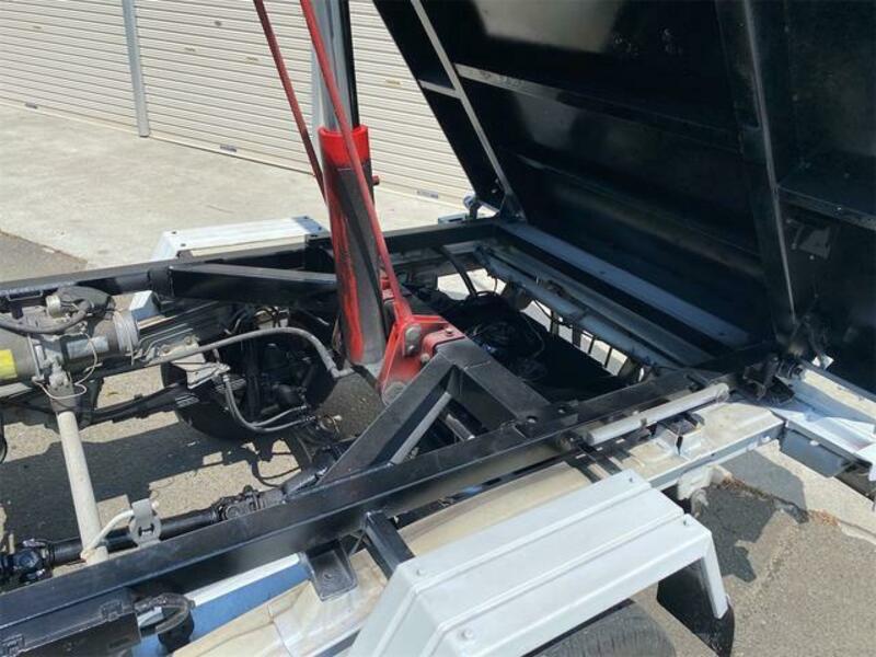 MINICAB TRUCK