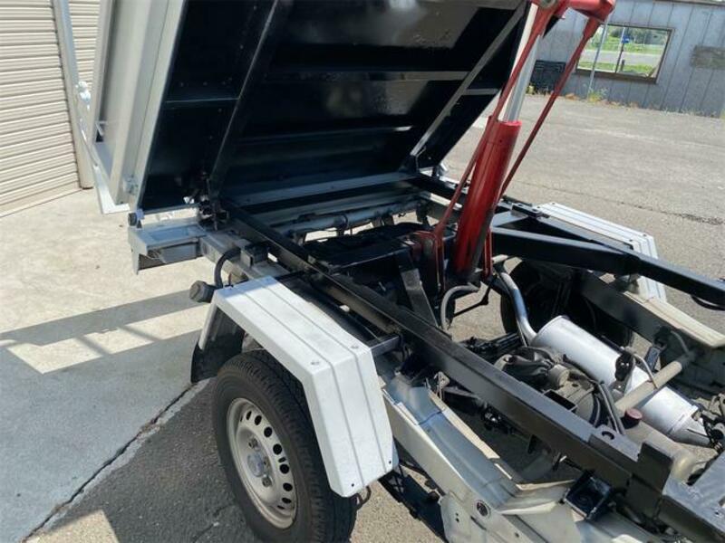 MINICAB TRUCK