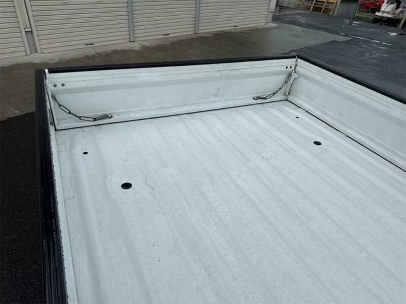 MINICAB TRUCK
