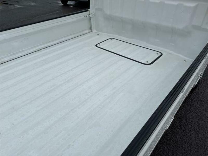MINICAB TRUCK