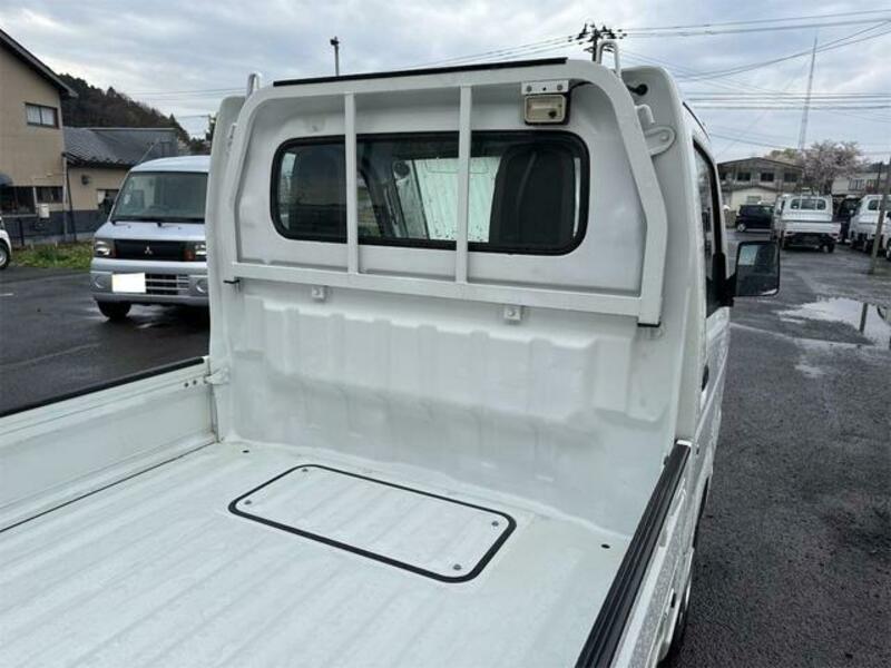 MINICAB TRUCK