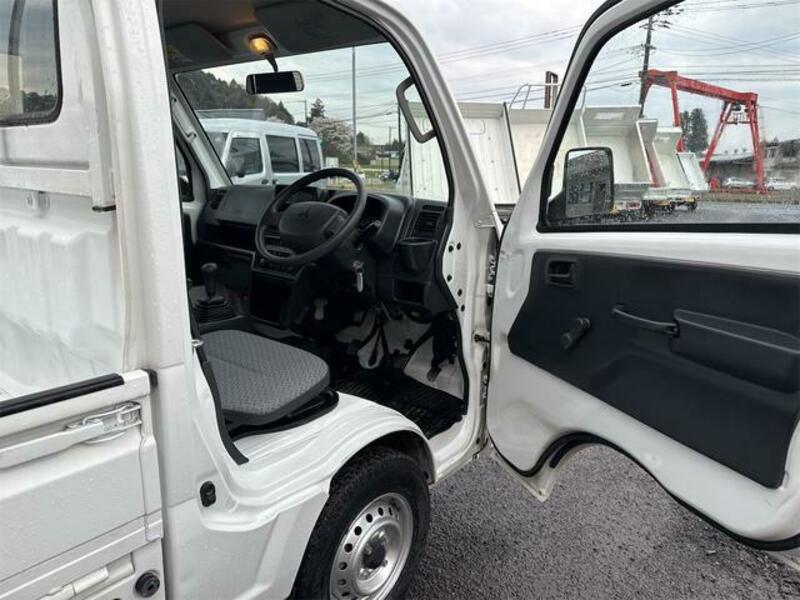 MINICAB TRUCK