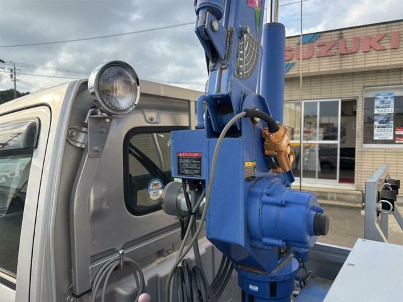 CARRY TRUCK
