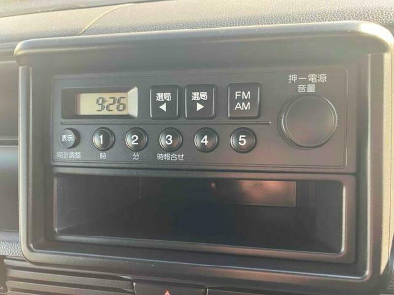 N-VAN