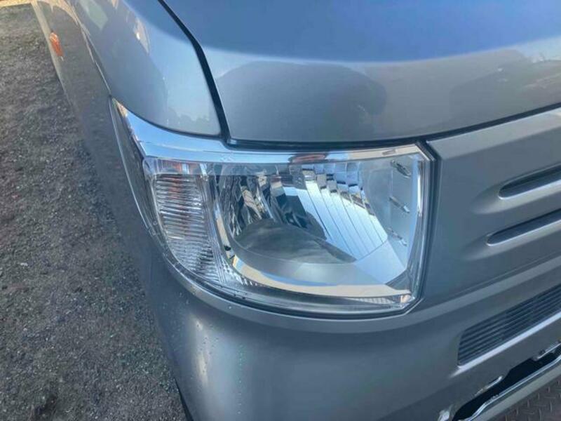 N-VAN