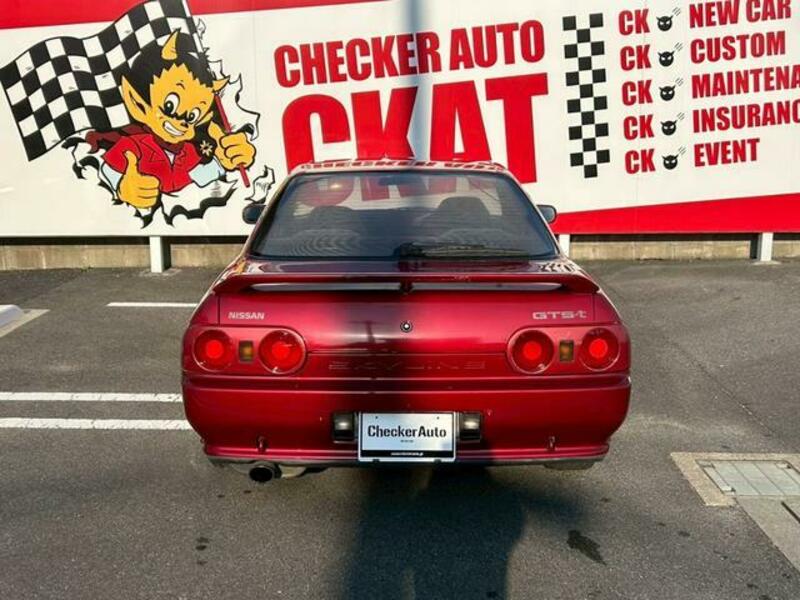 SKYLINE
