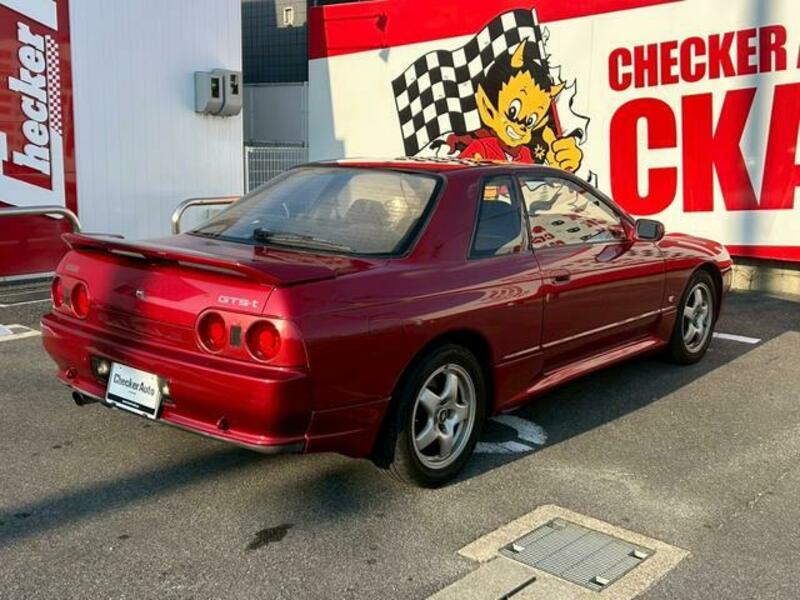 SKYLINE