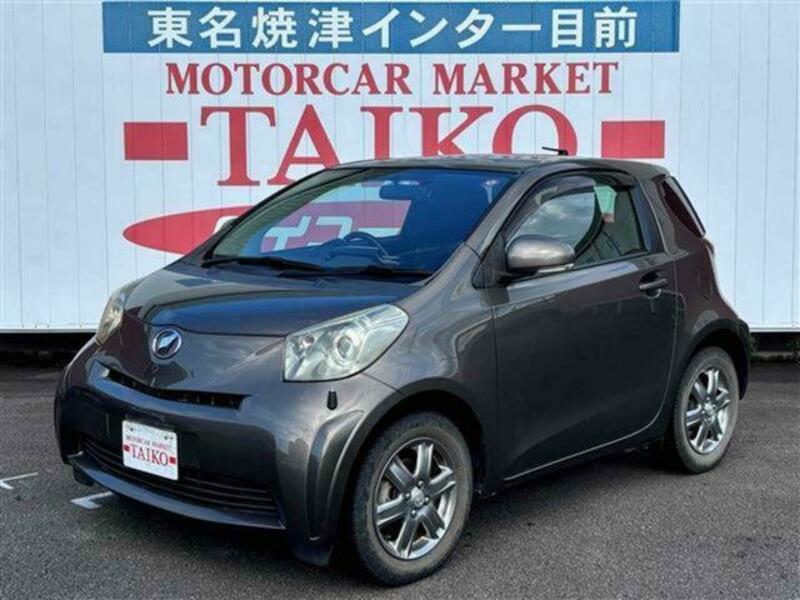 TOYOTA IQ