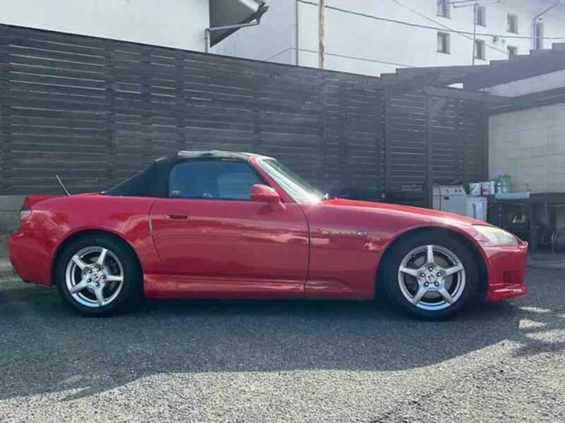 S2000