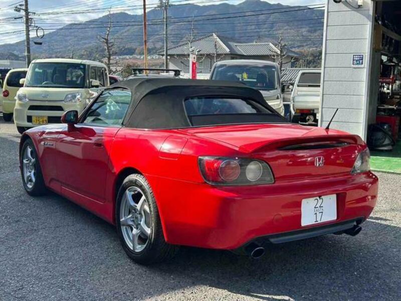 S2000