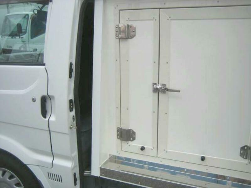 BONGO VAN