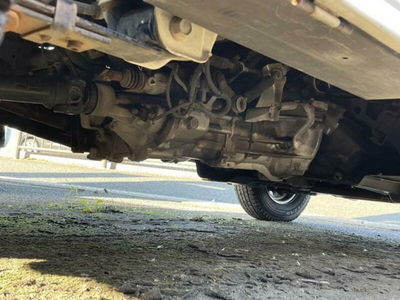 CLIPPER TRUCK