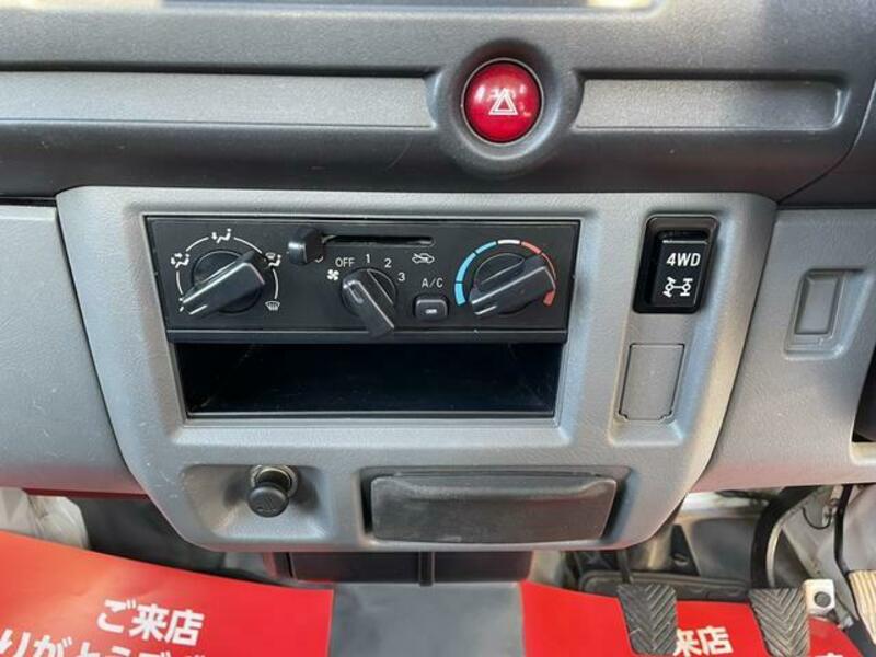 CLIPPER TRUCK