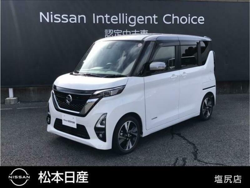 NISSAN ROOX