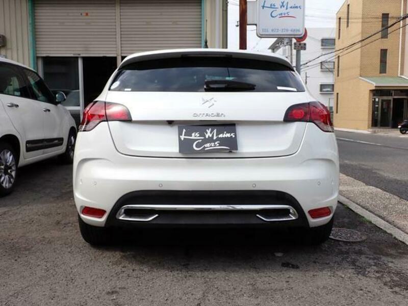 DS4