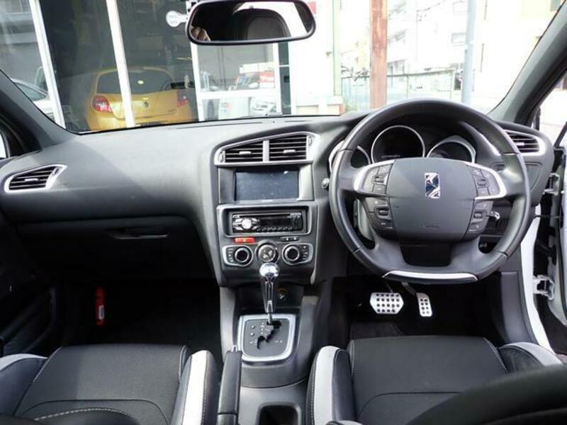 DS4