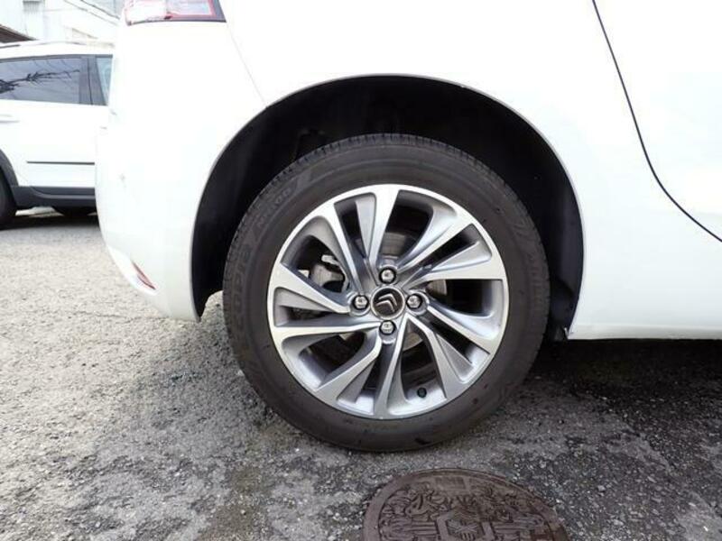 DS4