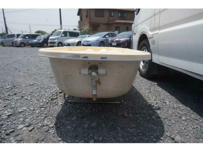 BONGO VAN