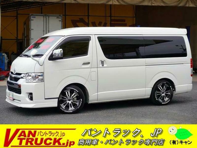 TOYOTA HIACE WAGON