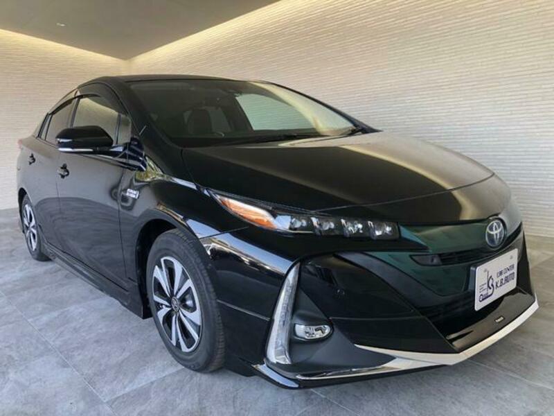 PRIUS PHV