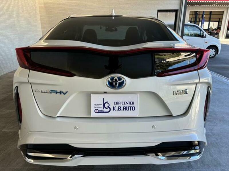 PRIUS PHV