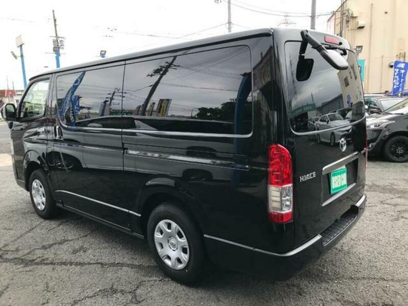 HIACE VAN