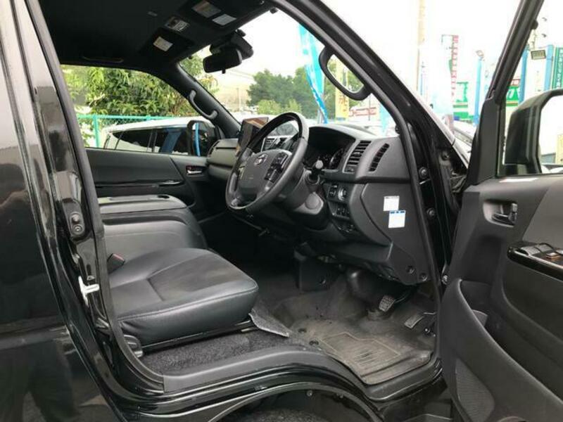 HIACE VAN