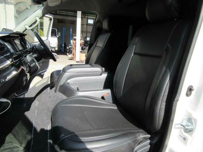 HIACE WAGON