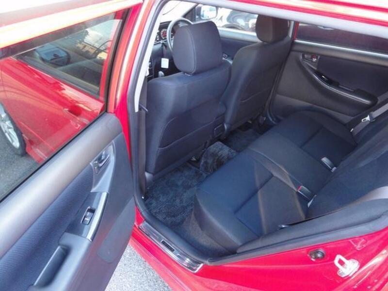 COROLLA FIELDER