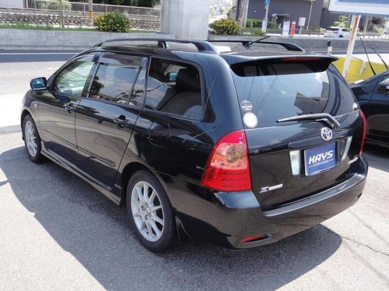 COROLLA FIELDER
