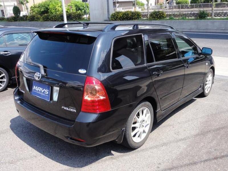 COROLLA FIELDER