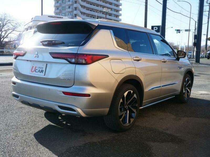 OUTLANDER PHEV