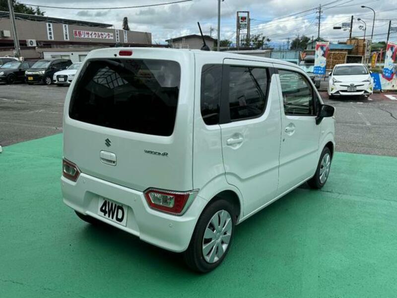 WAGON R