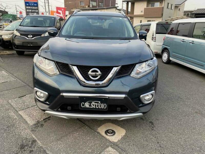 X-TRAIL