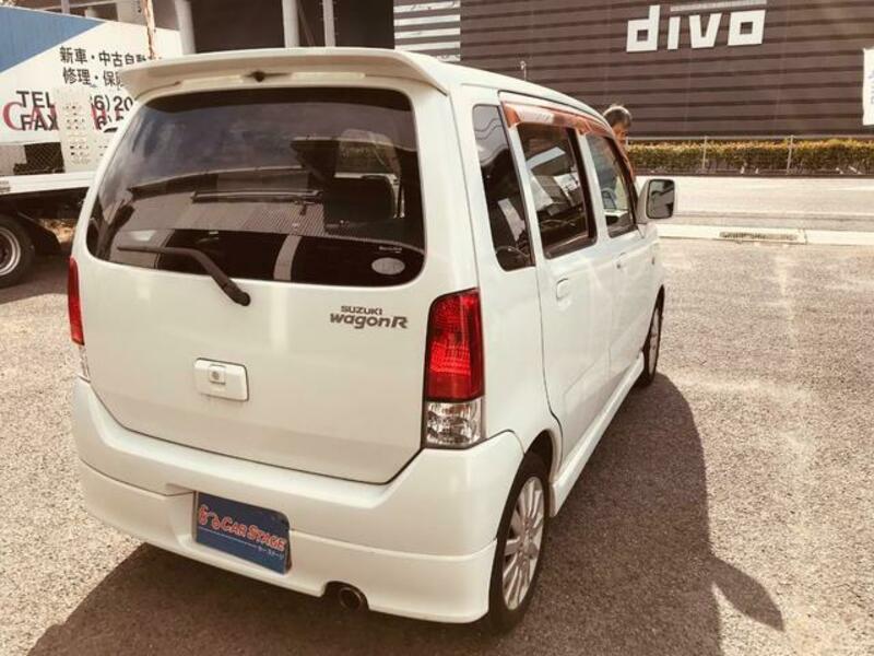 WAGON R