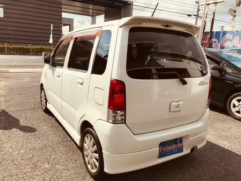 WAGON R