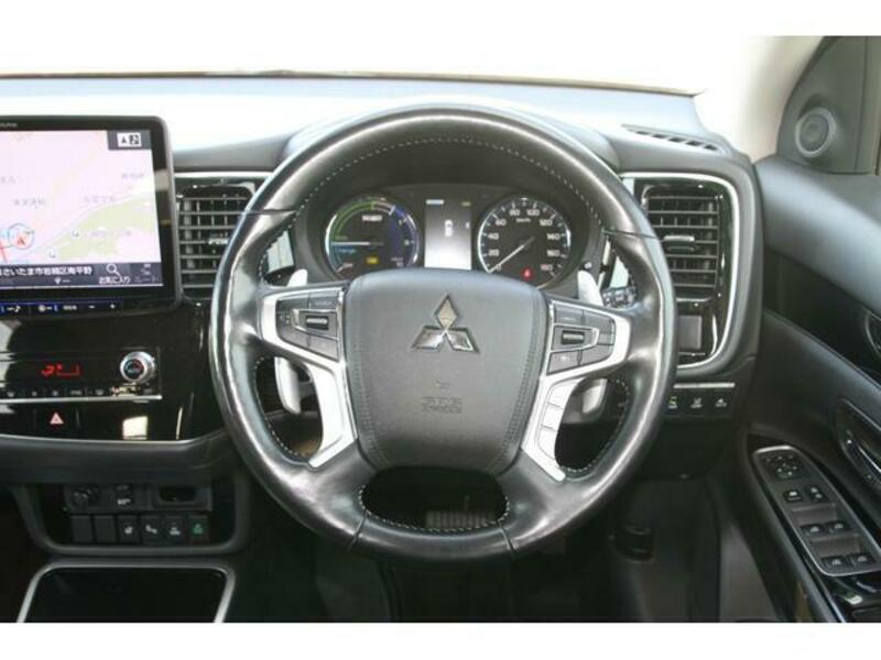 OUTLANDER PHEV