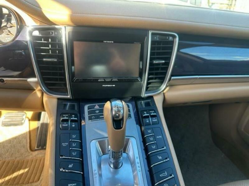 PANAMERA