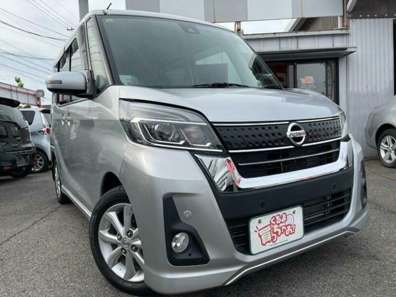 NISSAN DAYZ ROOX